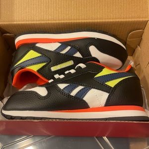 Reebok Sneakers Toddler size 10 Brand New in Box never worn - with tags
